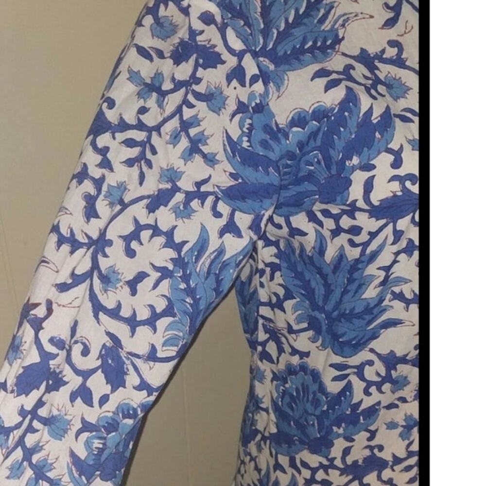 Guadalupe White and Blue Flower Dress Pre-loved Size Small Made in India - Picture 8 of 12